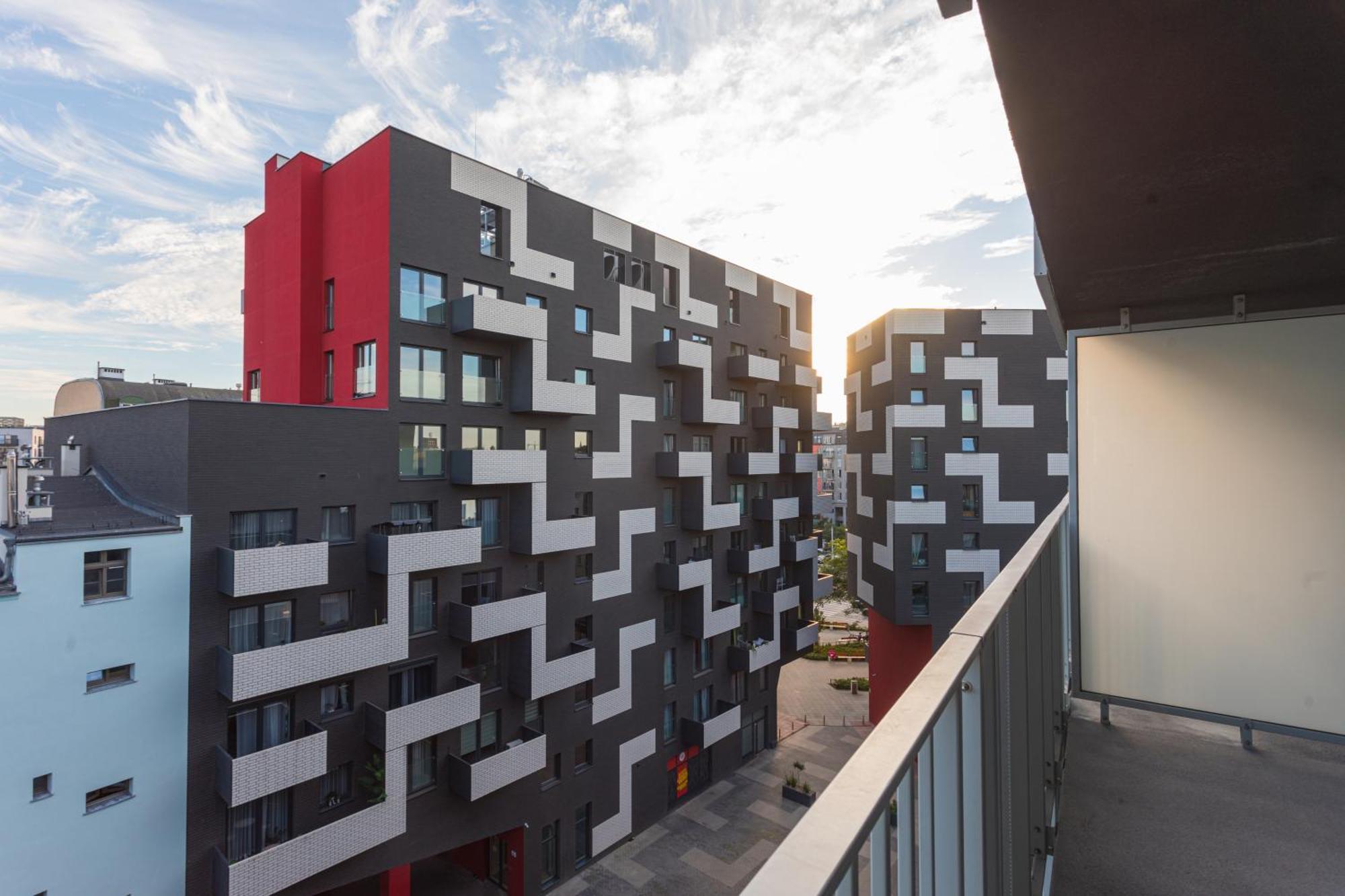 Komfort W Centrum Parking Wroclaw Exterior photo